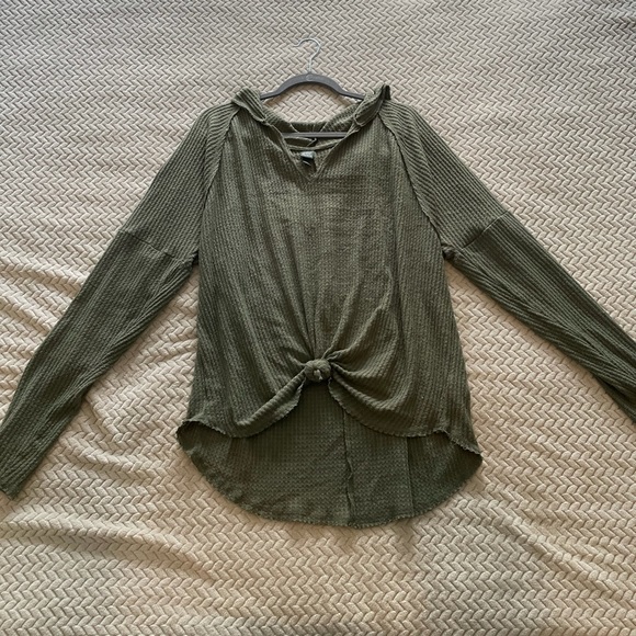 Long sleeve hoodie